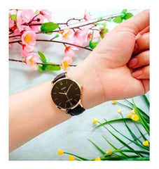 Reloj Mujer Casio Ltp-vt01gl-1b Análogo Negro - LhuaStore